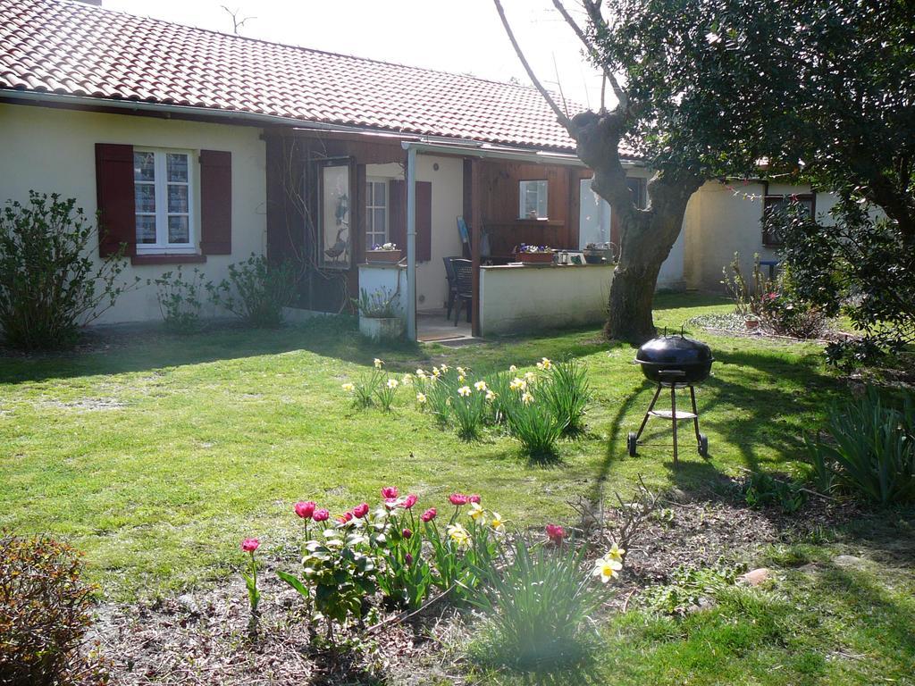 Guesthouse La Burle Parentis-en-Born Bilik gambar