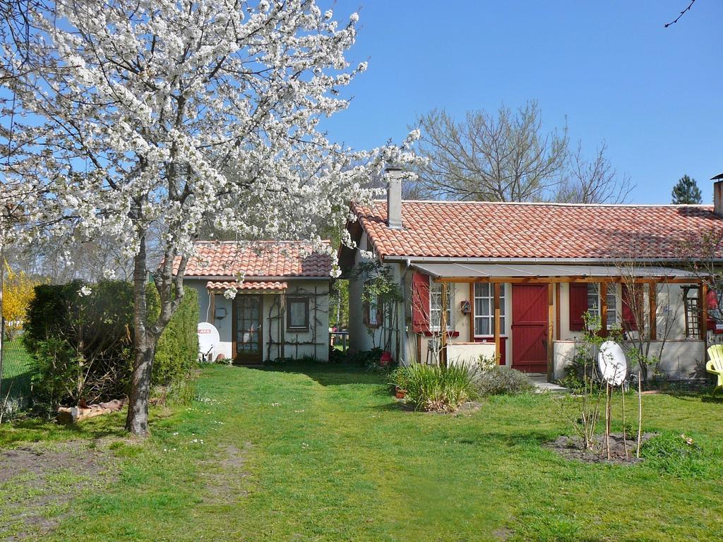 Guesthouse La Burle Parentis-en-Born Bilik gambar