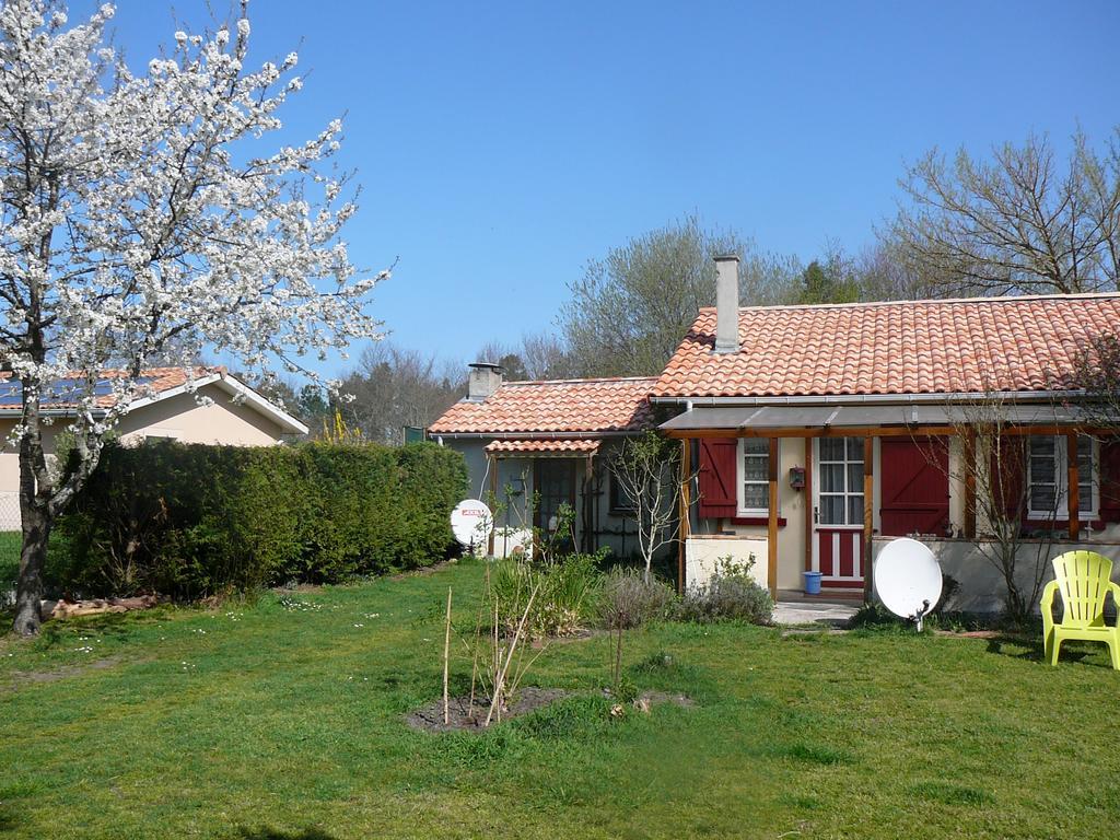 Guesthouse La Burle Parentis-en-Born Bilik gambar