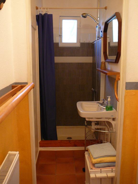 Guesthouse La Burle Parentis-en-Born Bilik gambar